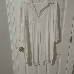 Large white tunic top